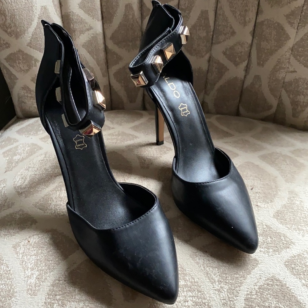 Aldo Black leather heels